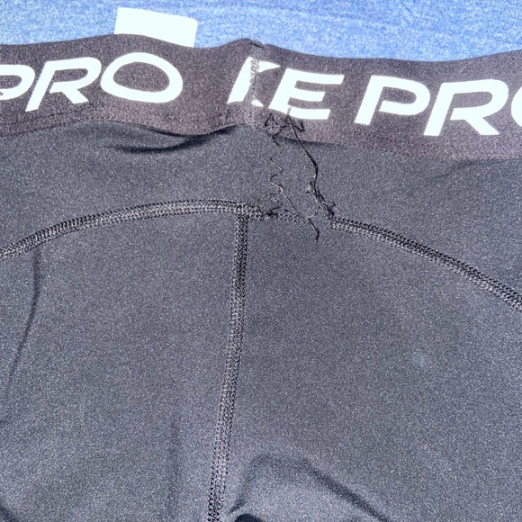 Nike leggings - Picture 2 of 2